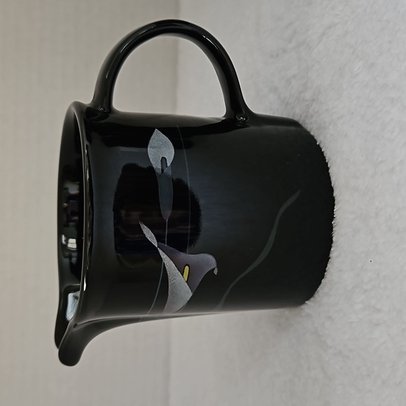 Vintage Mikasa Galleria Opus Black Calla Lily Creamer and Salt & Pepper - Picture 3 of 9